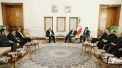رئيس الوفد الوطني يناقش مع وزير الخارجية الإيراني المستجدات السياسية