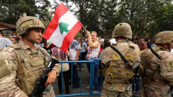 لبنان..أزمات وتظاهرات وعدو يتربص به لتدميره