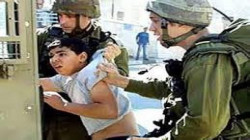 الاحتلال يعتقل 10 فلسطينيين بينهم مصاب بالضفة وأطراف قطاع غزة