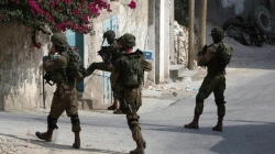 قوات الاحتلال تقتحم منزل فلسطيني في القدس المحتلة