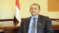 وزير المياه والبيئة يهنئ قائد الثورة ورئيس المجلس السياسي بعيد الاستقلال