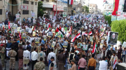 مسيرة جماهيرية بالحديدة تنديداً بجريمة اغتيال سليماني ورفاقه