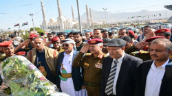 السامعي والنعيمي يضعان إكليلا من الزهور على ضريح الرئيس الصماد (مصحح)