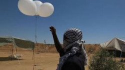 اطلاق عشرات البالونات الحارقة من قطاع غزة على المستوطنات الاسرائيلية
