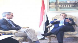 وزير الخارجية يلتقي رئيس بعثة اللجنة الدولية للصليب الأحمر باليمن