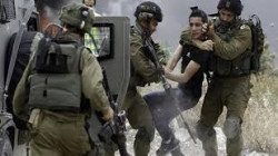 الاحتلال الإسرائيلي يعتقل 7 فلسطينيين من الضفة والقدس المحتلة