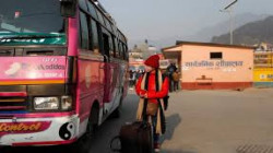 نيبال تغلق حدودها مع الهند والصين