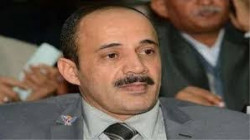 عضوا السياسي الأعلى الحوثي والرهوي يطمئنان على صحة وزير الأشغال 