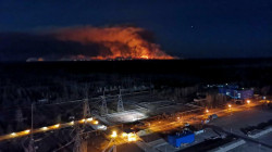 استمرار الحرائق قرب محطة (تشيرنوبل) شمال أوكرانيا