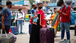 الهند تبدأ خطة مرحلية لاعادة فتح البلاد