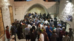 عشرات المستوطنين الإسرائيليين يقتحمون قبر النبي يوسف شرق نابلس