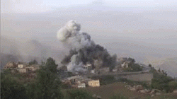 Aggressionskampfflugzeuge fliegen 6 Luftangriffe auf Haradh und Al-Mazraq in Hadschah an