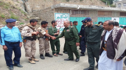 وكيل وزارة الداخلية يتفقد رجال الأمن بمحافظة ريمة