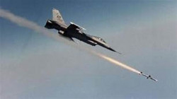 طيران العدوان يشن 33 غارة على مأرب والجوف