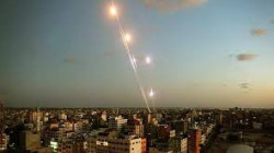بالتزامن مع توقيع اتفاقات التطبيع.. إطلاق صواريخ من غزة باتجاه المستوطنات
