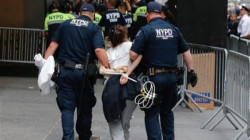 اعتقال إمرأة يشتبه بارسالها مادة سامة إلى الرئيس الأمريكي