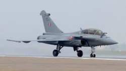 الهند تختبر مقاتلات رافال الفرنسية الجديدة قرب الحدود الصينية
