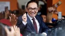 ماليزيا.. إبراهيم يعلن حصوله على أغلبية برلمانية لتشكيل الحكومة