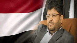 عضو السياسي الأعلى الحوثي يتفقد ساحة الاحتفال بميدان السبعين