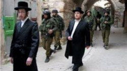مستوطنون صهاينة يقتحمون الموقع الأثري في سبسطية شمال نابلس