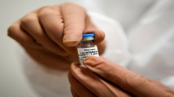 الكشف عن أول دولة أوروبية تتلقى عينات من اللقاح الروسي المضاد لكورونا
