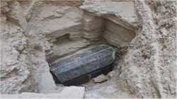 اكتشاف مقبرة قديمة عمرها نحو 2600 عام وسط الصين