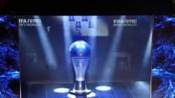 الفيفا يعلن القائمة المختصرة لجائزة أفضل لاعب في العالم 2020