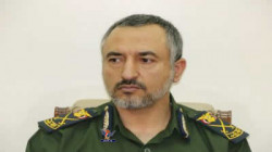 وزير الداخلية يضع إكليلا من الزهور على ضريح الشهيد الصماد