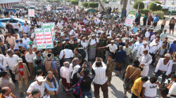 وقفة ومسيرة حاشدة بالحديدة تنديدا بجريمة صالة الأعراس