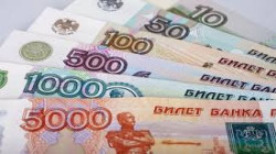 ارتفاع العملة الروسية أمام الدولار واليورو