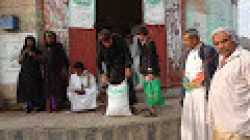 توزيع زكاة الحبوب بمديرية بني قيس بحجة