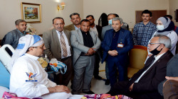 رئيس الوزراء يطمئن على صحة عضو السياسي الأعلى السامعي