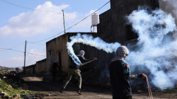 إصابات عشرات الفلسطينيين جراء قمع الاحتلال لمسيرات سلمية بالضفة الغربية
