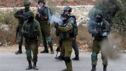 إصابة 3 مواطنات فلسطينيات بشظايا رصاص الاحتلال و مستوطنون يهاجمون منازل المواطنين في حوارة
