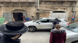 مستوطنون يعتدون على مصورين بالقدس وآخرين يقتحمون الموقع الأثري في سبسطية