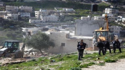 سلطات الاحتلال الإسرائيلي تهدم منزلاً فلسطينياً في الخليل