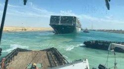 استئناف حركة الملاحة في قناة السويس بعد إعادة تعويم السفينة الجانحة