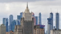 روسيا تستدعي السفير التشيكي بعد قرار براغ طرد دبلوماسيين روس