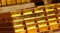 انخفاض أسعار الذهب عن ذروة 7 أسابيع مع ارتفاع عوائد السندات الأمريكية