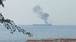 النفط السورية: اندلاع حريق في أحد خزانات ناقلة نفط قبالة مصب النفط في بانياس