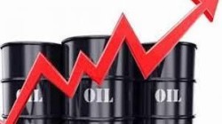 أسعار النفط تواصل ارتفاعها