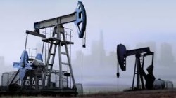 انخفاض أسعار النفط رغم انخفاض مخزونات الخام الأمريكية