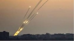 كتائب القسام تدك مدن الاحتلال بـ130 صاروخاً والقبة الحديدية تفشل في التصدي لها