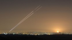 إعلام عبري: صواريخ اُطلقت من لبنان سقطت في مستوطنة شلومي في الجليل المحتل