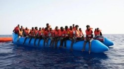 غرق ما لا يقل عن 23 مهاجرا أفريقيا قبالة سواحل تونس