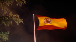 إسبانيا تدعو إلى السماح للمطعمين بسبوتنيكV بدخول الاتحاد الأوروبي