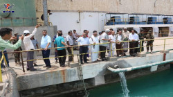 وزير الكهرباء ومحافظ الحديدة يتفقدان العمل بمحطة كهرباء رأس كتنيب.
