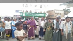 استقبال أسيرين محررين في محافظة الحديدة