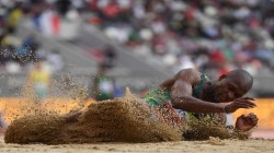 الإتحاد الدولي لإلعاب القوى يوقف البطل الأولمبي لوفو مانيونغا أربع سنوات