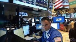 انخفاض مؤشرات الأسهم الأمريكية عند الإغلاق